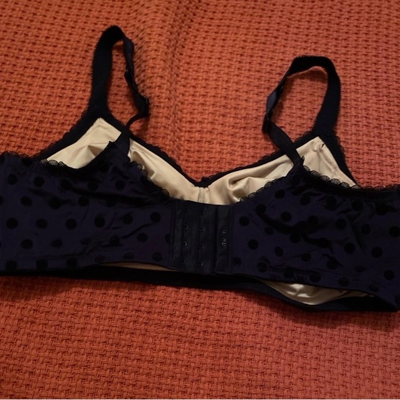 Mastectomy Bra - Picture 2 of 4